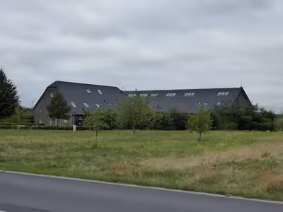 Wohnungseigentum mit Charakter eines Reihenmittelhauses (3 bis 4 Zimmer) in Am Straterhof 1, 11, 13, 15, 17, 19, 21, 23, 25, 27, 29, 3, 5, 7, 9, 47877 Willich, Schiefbahn - Bild 1