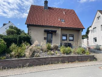 Einfamilienhaus, mit Einliegerwohnung und Pkw-Garage in Wermelskirchen - Bild 3