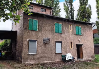 Zwei Einfamilienhäuser und 2 Garagen in Reichweinstraße 18, 39122 Magdeburg, Fermersleben - Bild 1