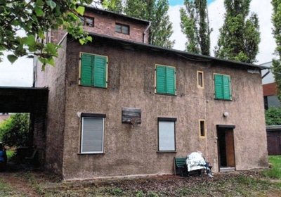 Zwei Einfamilienhäuser und 2 Garagen in Reichweinstraße 18, 39122 Magdeburg, Fermersleben - Bild 1