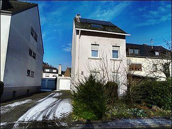 Einfamilienhaus, unbebautes Grundstück, Garage in Trier - Bild 2