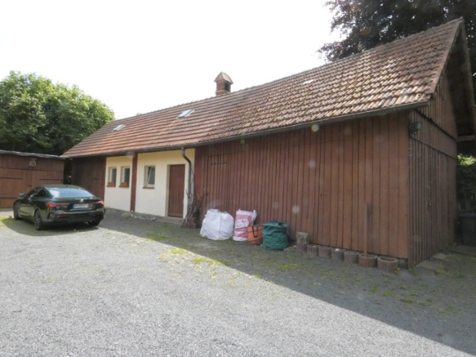 Gebäude- und Freifläche in Groschlattengrün - Bild 2