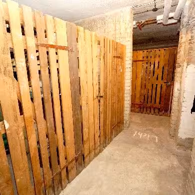 Eigentumswohnung (1 bis 2 Zimmer) in Augsburger Straße  22, 10789 Berlin - Bild 1