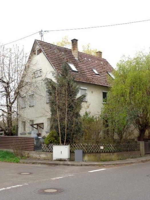 Wohnhaus mit Garage in Nebringen - Bild 4