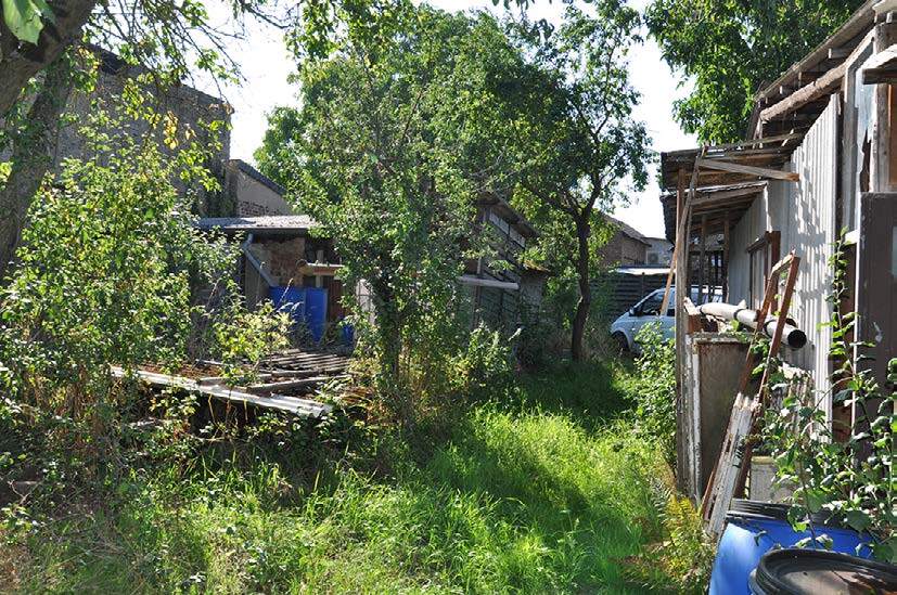 Arrondierungsgrundstück in Innenlage und private Grünfläche (unter Landschaftsschutz) in null - Bild 4