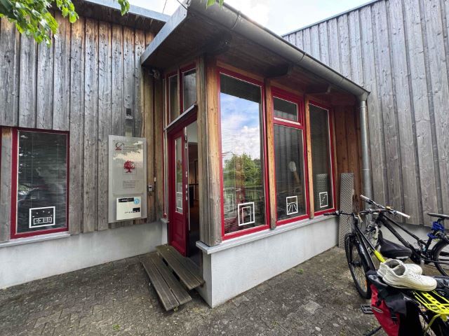 gewerblich genutztes Grundstück in Kutzenhausen - Bild 3