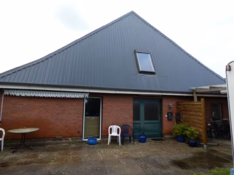 Resthof mit 3 Wohneinheiten, Lagerfläche und Nebengelassen in Hollingstedt - Bild 3