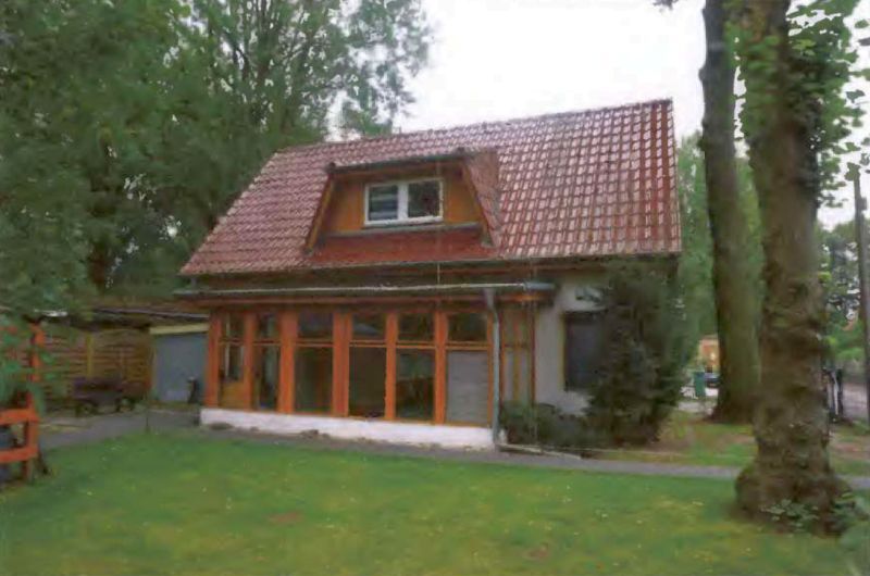 Einfamilienhaus mit Carport und Nebengebäude in Zossen - Bild 4