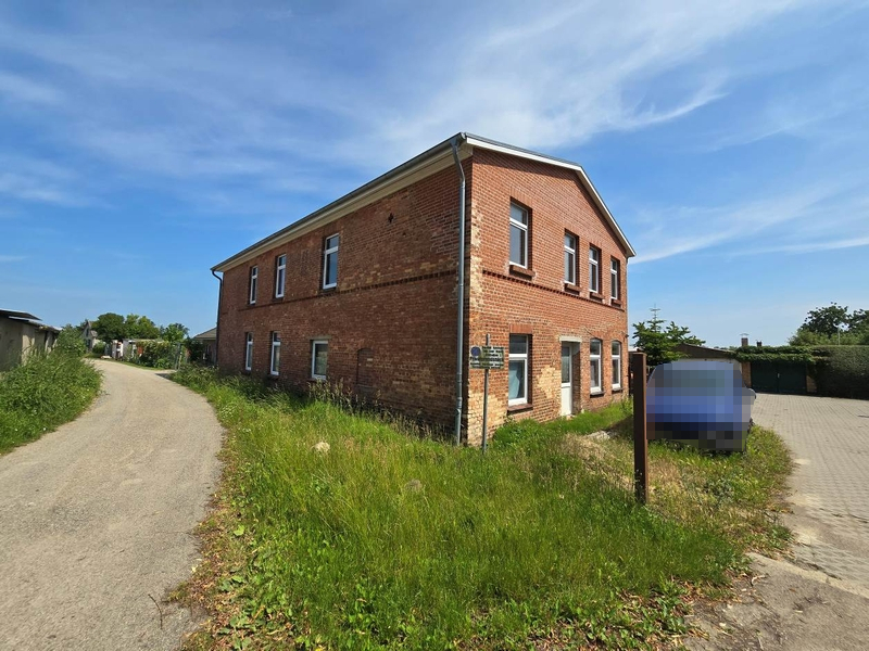 Mehrfamilienwohnhaus in Bützow - Bild 3