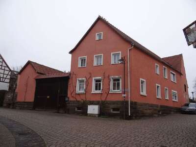 land- und forstwirtschaftlich genutztes Grundstück, Sonstiges, Einfamilienhaus in Schloßstraße  2, 97714 Ebenhausen - Bild 1
