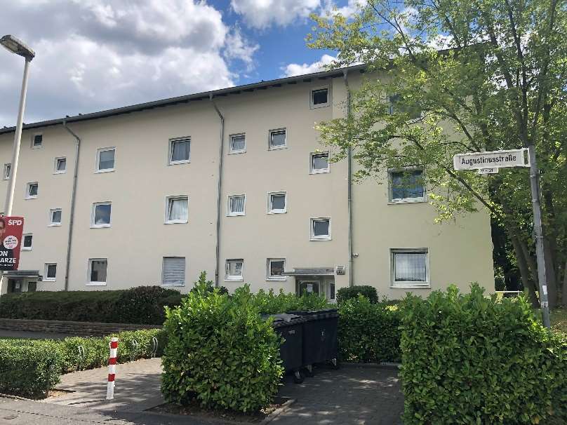Kfz-Stellplatz, Eigentumswohnung (3 bis 4 Zimmer) in Bonn - Bild 1