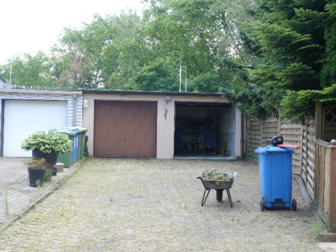 Garage, Mehrfamilienhaus in Oberhausen - Bild 4
