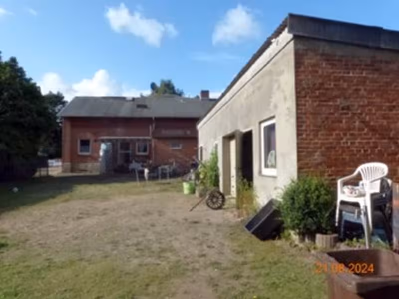 Einfamilienhaus mit Nebengebäude in Hanerau-Hademarschen - Bild 3
