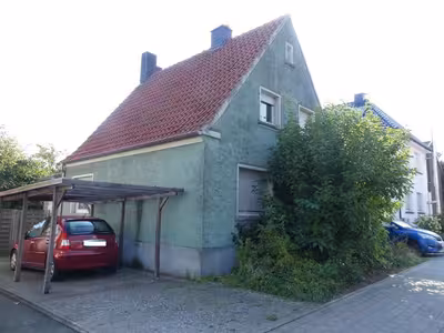 Einfamilienhaus, zuzügl. Stallgebäude und Carport in Prozessionsweg 35, 59269 Beckum - Bild 1