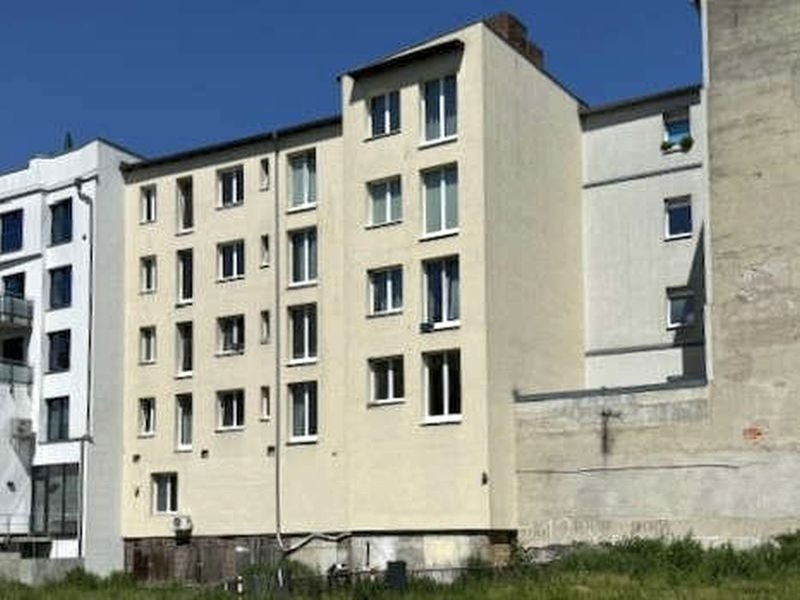 Wohn-/Geschäftshaus in Schwerin - Bild 2