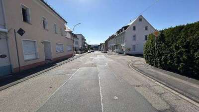 Wohn-/Geschäftshaus in Rathausstraße 80, 56203 Höhr-Grenzhausen, Grenzhausen - Bild 2