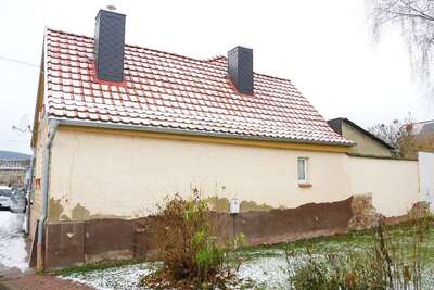Einfamilien-Wohnhaus mit Windfanganbau, Schuppen in Seegaer Straße  8, 06567 Bad Frankenhausen, Seehausen - Bild 1
