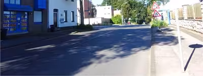 Garage, Mehrfamilienhaus in Am Langen Hein 2, 52222 Stolberg - Bild 2