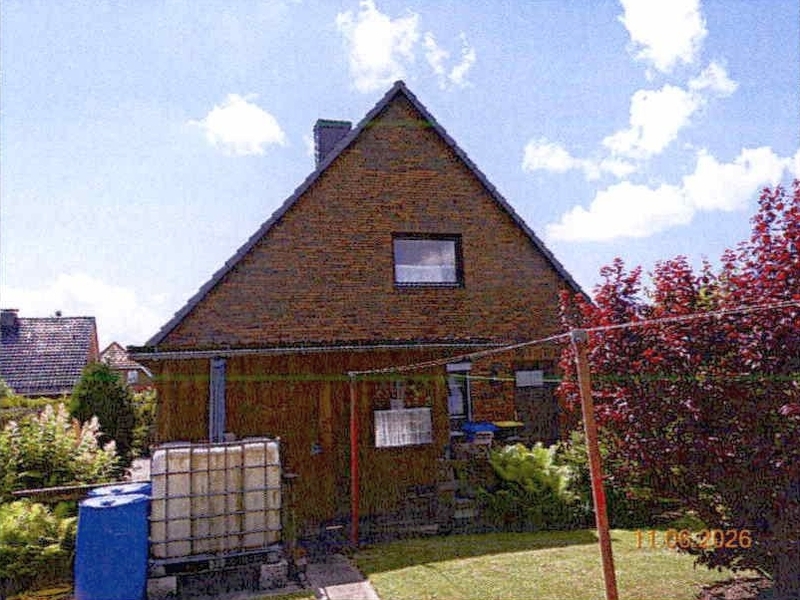 Einfamilienhaus mit Garage und Anbau in Brunsbüttel - Bild 4