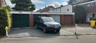 Garage, Einfamilienhaus in Am Hohen Weg 12, Am Hohen Weg, 41462 Neuss, Weissenberg - Bild 2