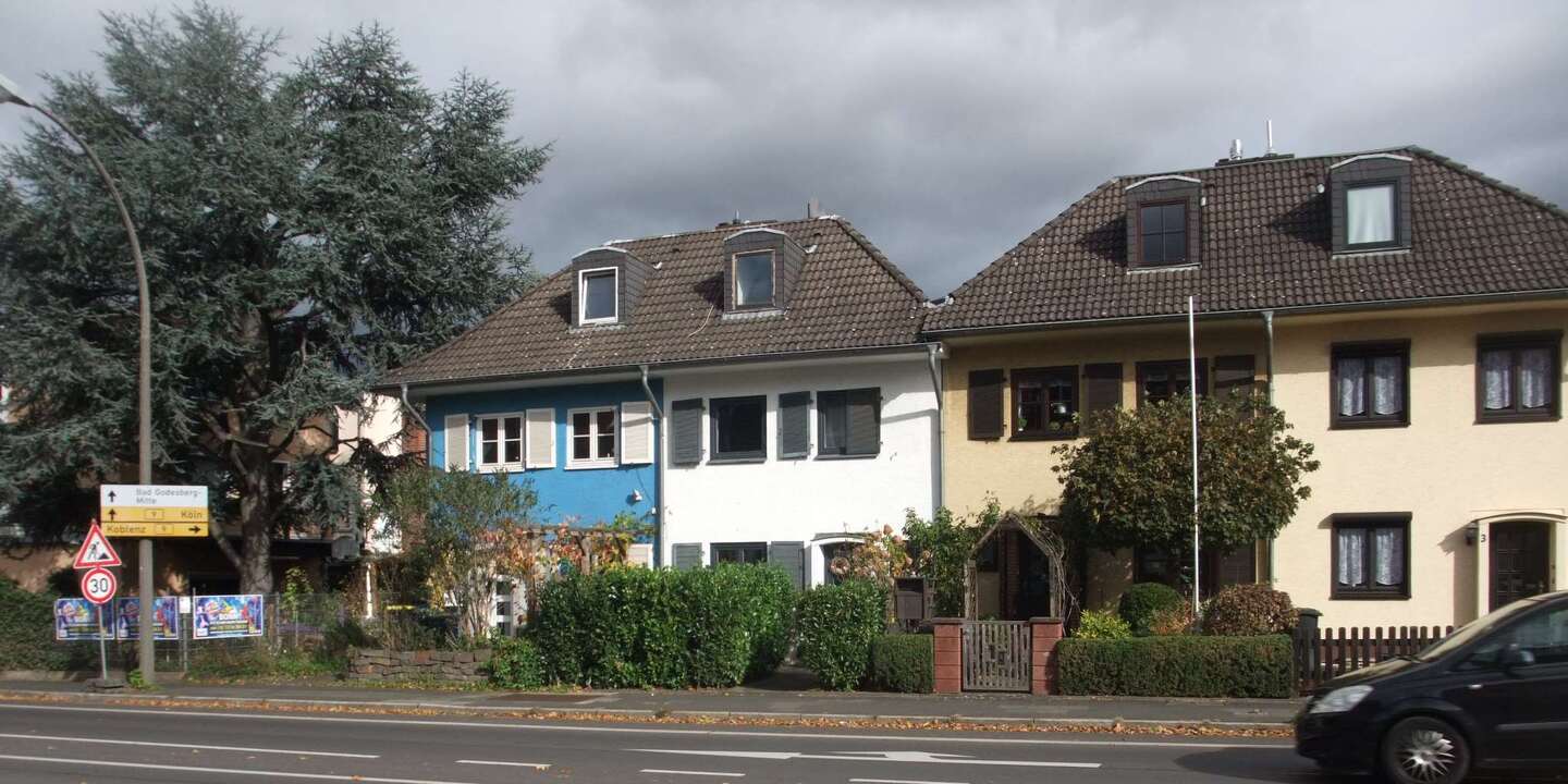 Reihenhaus, Kfz-Stellplatz, Einfamilienhaus in Bonn - Bild 2