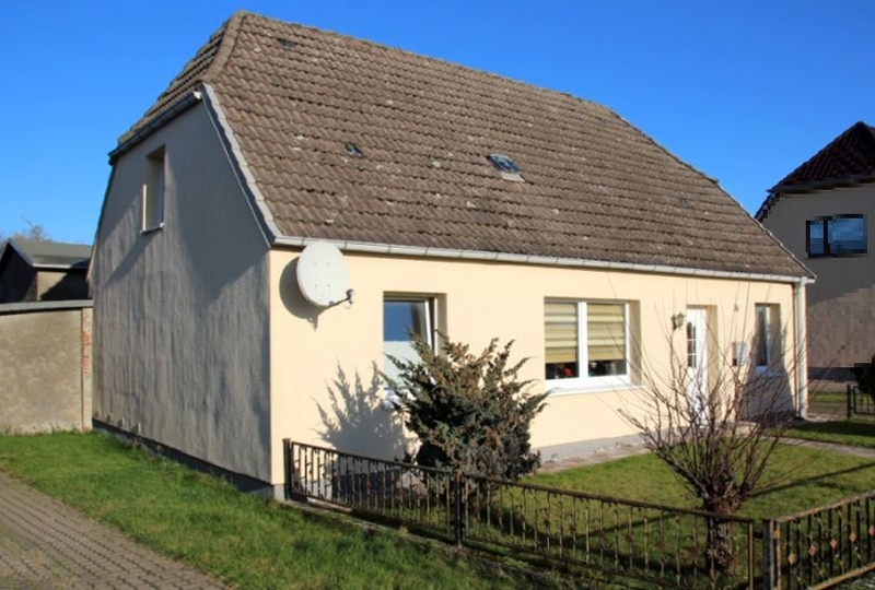 Einfamilienhaus mit Nebengebäuden in Stepenitztal - Bild 4