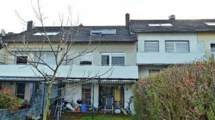 Garage, Einfamilienhaus, Reihenmittelhaus in Detmold - Bild 3