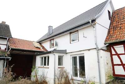Einfamilien-Wohnhaus mit Nebengebäuden in Backhausstraße  7, 99713 Helbedündorf , Toba - Bild 2