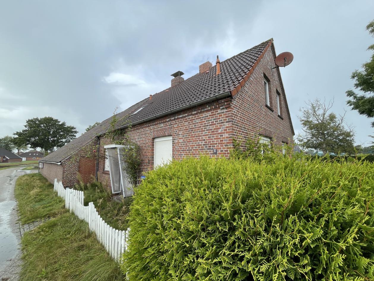 Fehnhaus mit Wohnteil und Scheune in Mittegroßefehn - Bild 2