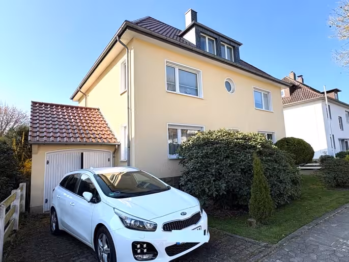 Mehrfamilienhaus mit Garage in Lemgo - Bild 2
