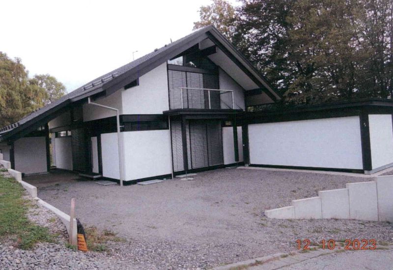 Einfamilienhaus mit Doppelgarage, Carport und Geräteraum in Wilhelmsfeld - Bild 3