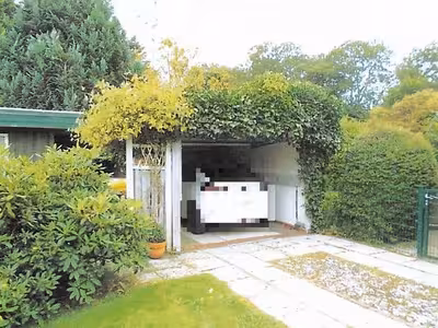 Reihenendhaus mit Garagengebäude und Holzschuppen in Hungerfennenweg 29, 25899 Niebüll - Bild 2