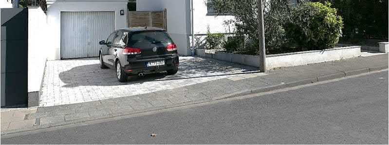 Garage, Einfamilienhaus, Doppelhaushälfte in Köln - Bild 2