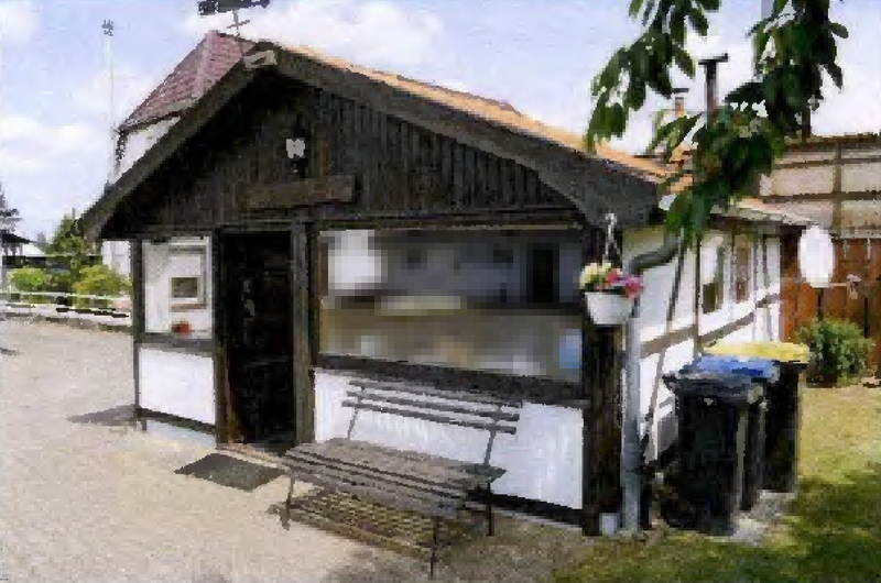 Zweifamilienhaus mit mehreren Nebengebäuden in Spornitz - Bild 4