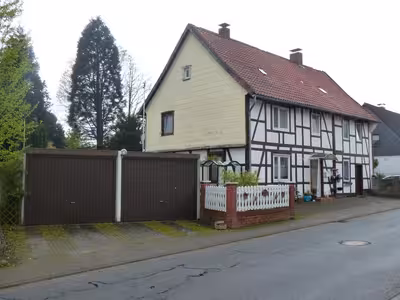 Einfamilienhaus in Rosenstraße 1, 38729 Langelsheim, Nauen - Bild 1
