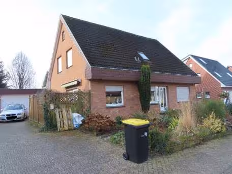 Zweifamilienhaus in Uelsen - Bild 1