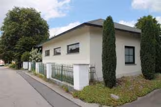 Wohnhaus/Gasthof in Blaibach - Bild 3