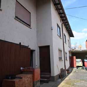 Wohnhaus mit ehemaligen landwirtschaftlichen Nebengebäuden in Karsbach - Bild 3