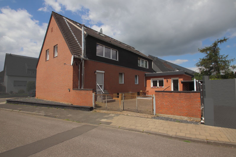 Mehrfamilienhaus in Grevenbroich - Bild 3
