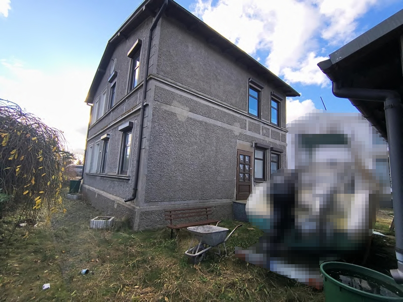 Wohnhaus mit Nebengebäude und Arrondierungsfläche im Ostseebad Glowe in Glowe - Bild 3