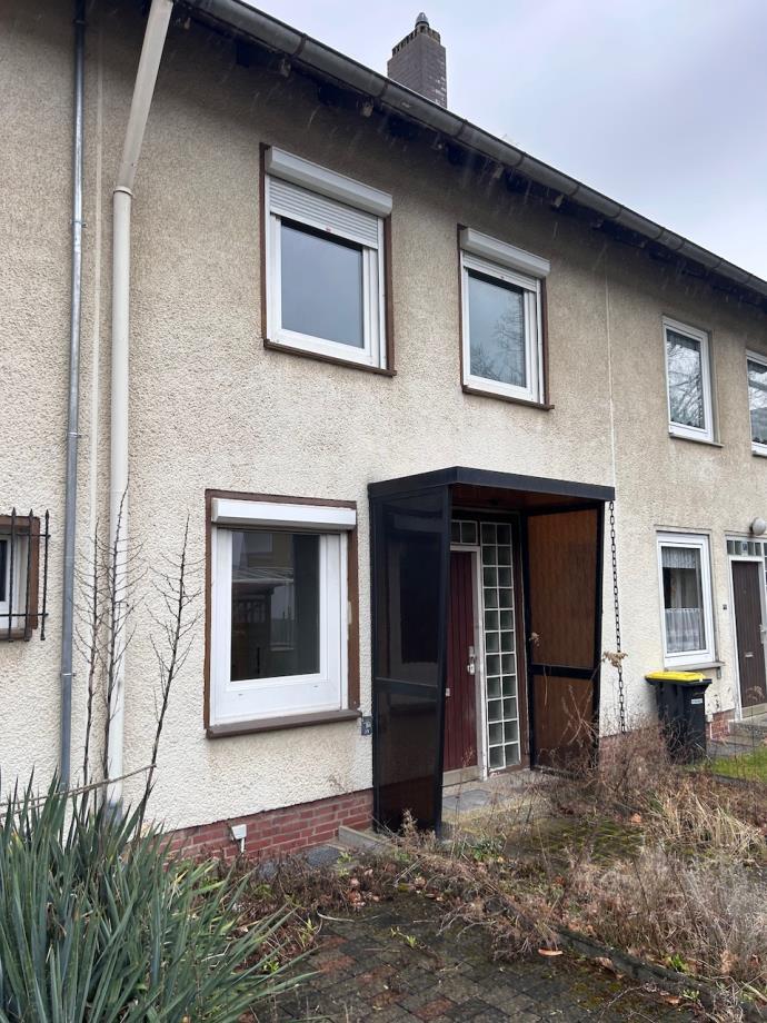 Einfamilienhaus, Reihenhaus, EFH als RMH in Langenhagen - Bild 1