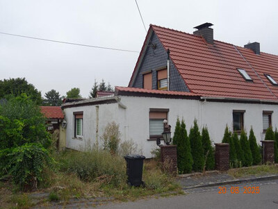 Doppelhaushälfte in Auguststraße 12, 06311 Helbra - Bild 1