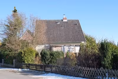 Einfamilienwohnhaus mit Pkw-Doppelgarage in Herrenstraße 9, 23883 Lehmrade - Bild 1