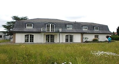 Gewerbegrundstück als Erbbaugrundstück und Gewerbegrundstück mit Hallen und Büroteil sowie einem Betriebsinhaberwohnhaus in Dr.-Max-Ilgner-Straße 2, 4 und 8, 32339 Espelkamp - Bild 2