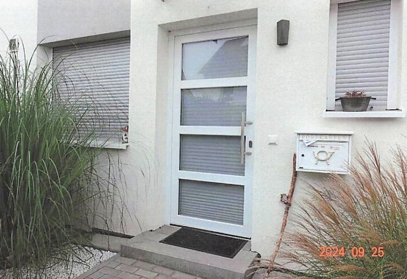 Reihenmittelhaus und Garage in Rudersberg - Bild 3