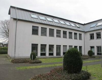 gewerblich genutztes Grundstück (Bürogebäude) in Angermunder Straße 126, 40489 Düsseldorf, Angermund - Bild 1