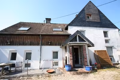 Einfamilienhaus, mit einem Nebengebäude in Flamerscheid 7, 13, 42799 Leichlingen, Witzhelden - Bild 1