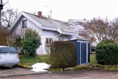 Einfamilienhaus mit Carport in Im Lämmerberg 12, 74232 Abstatt - Bild 1