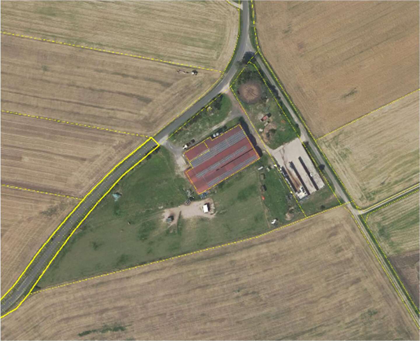 land- und forstwirtschaftlich genutztes Grundstück, bebaute Landwirtschaftsfläche in Dürrhof - Bild 2