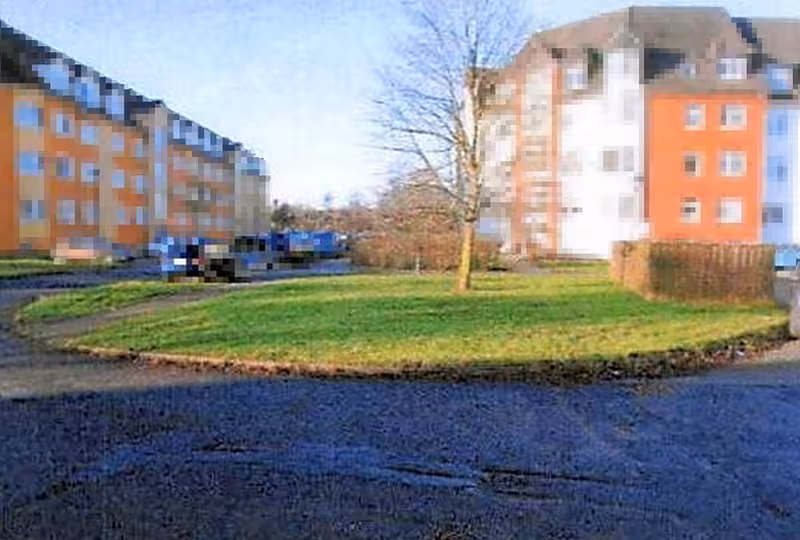 Verkehrs-/Grün-/Pkw-Parkflächen (tlw. baureifes Land) in Stralsund - Bild 4